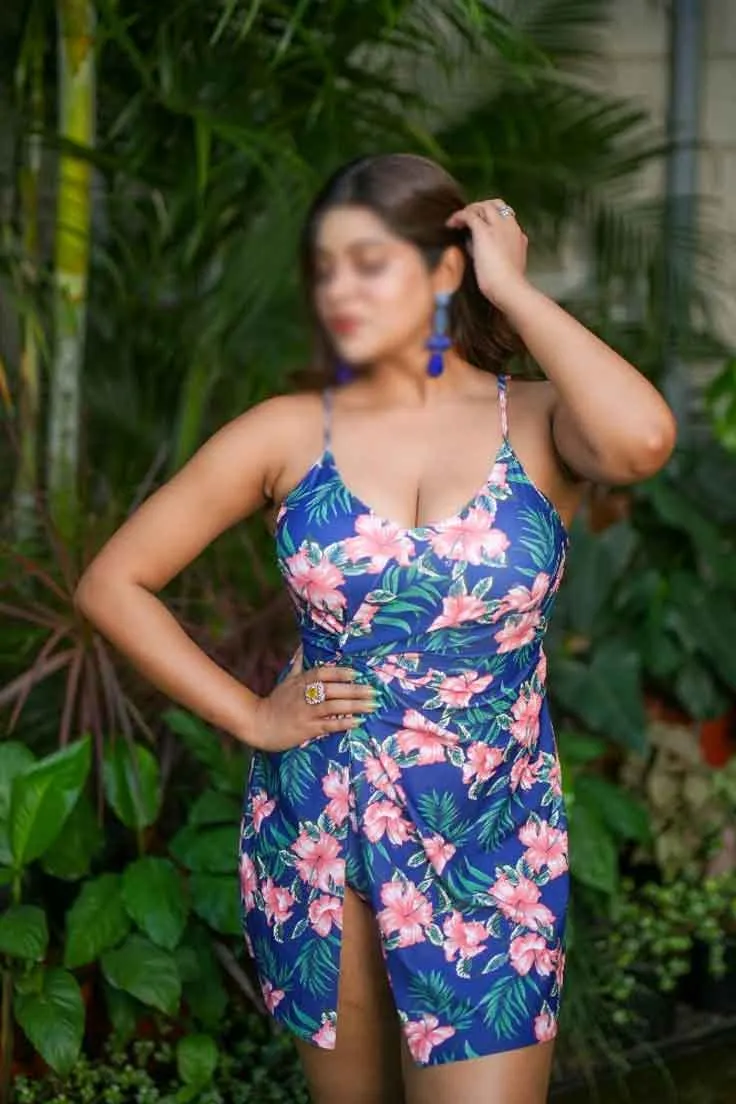 Elegant Gurgaon escort companion for events