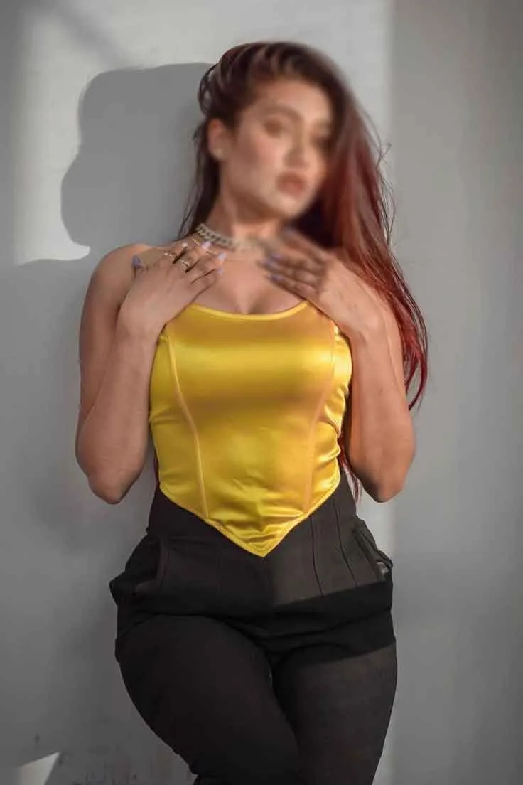 Attractive independent escort Gurgaon close-up